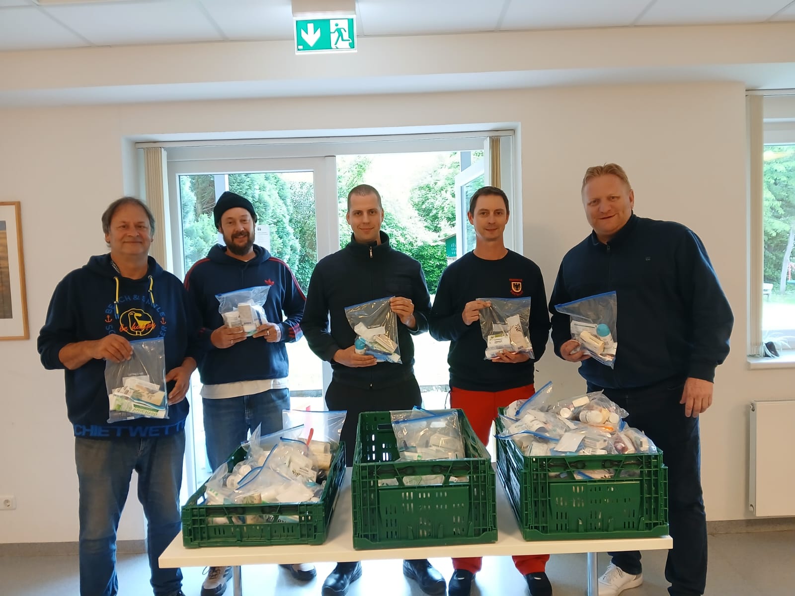 100 Hygienesets voller Fürsorge